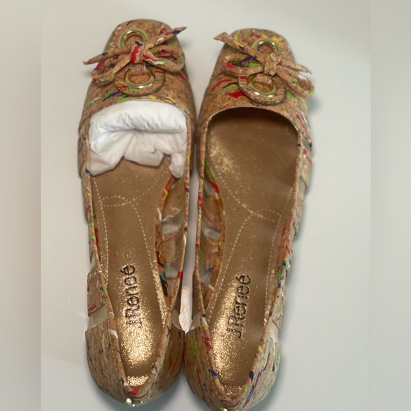 J.Renee Flats- Edie - Picture 2 of 2